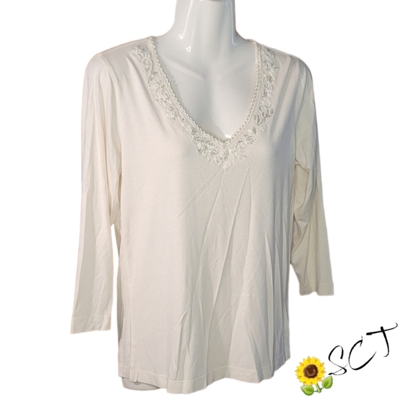 Chico's Tops - 🌻 CHICO'S  - Small Beige Blouse